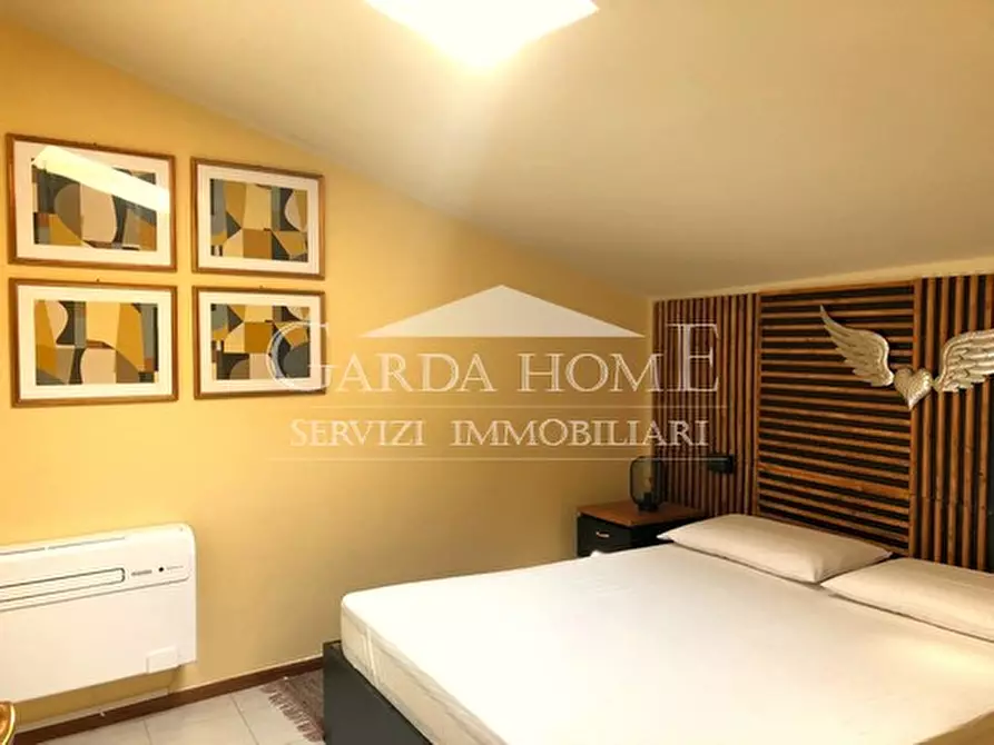 Immagine 32 di Appartamento in vendita  in Piazza Matteotti a Desenzano Del Garda
