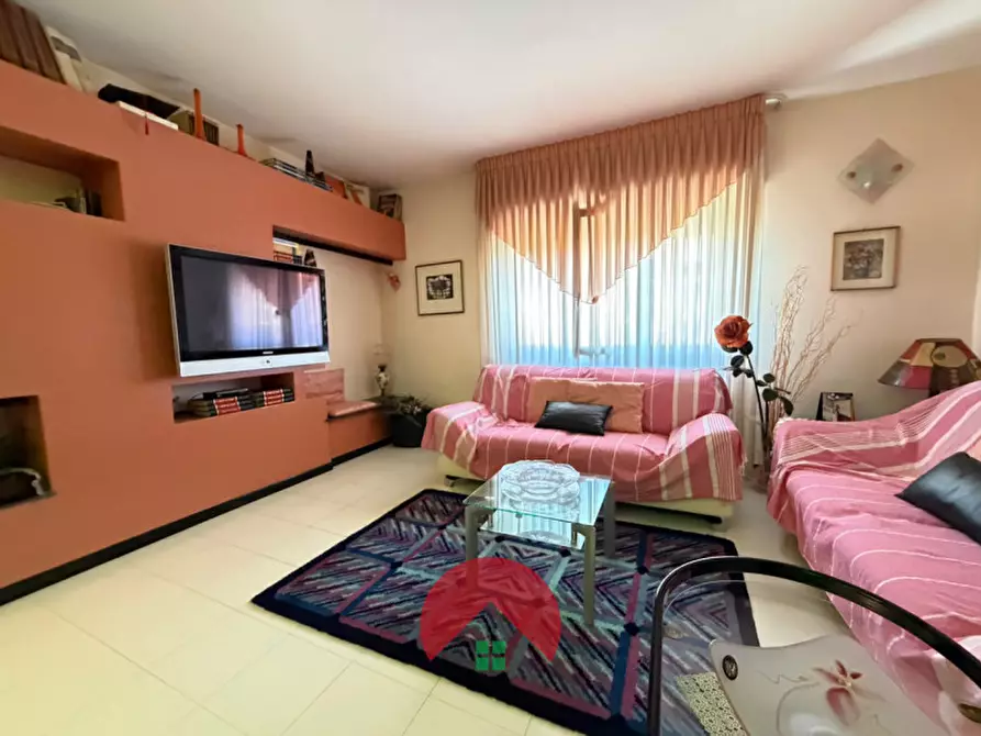 Immagine 6 di Appartamento in vendita  in Via Sinni a Matera