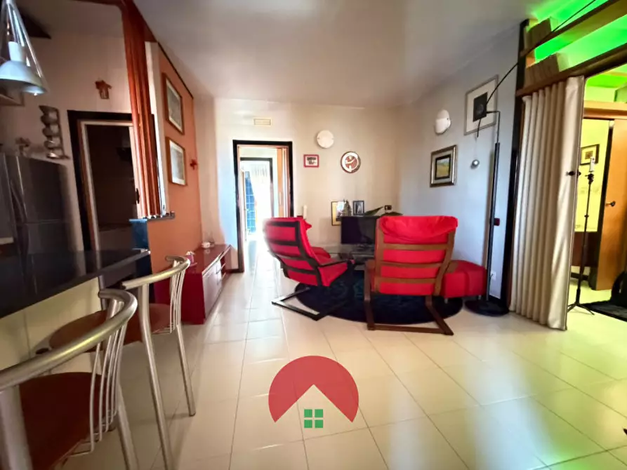 Immagine 10 di Appartamento in vendita  in Via Sinni a Matera