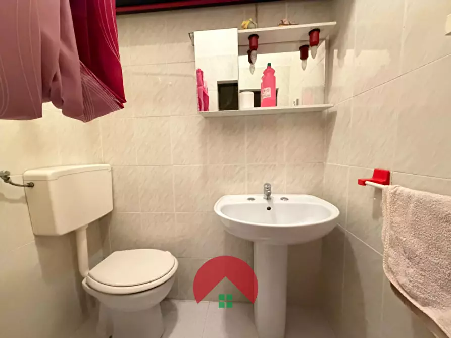 Immagine 38 di Appartamento in vendita  in Via Sinni a Matera