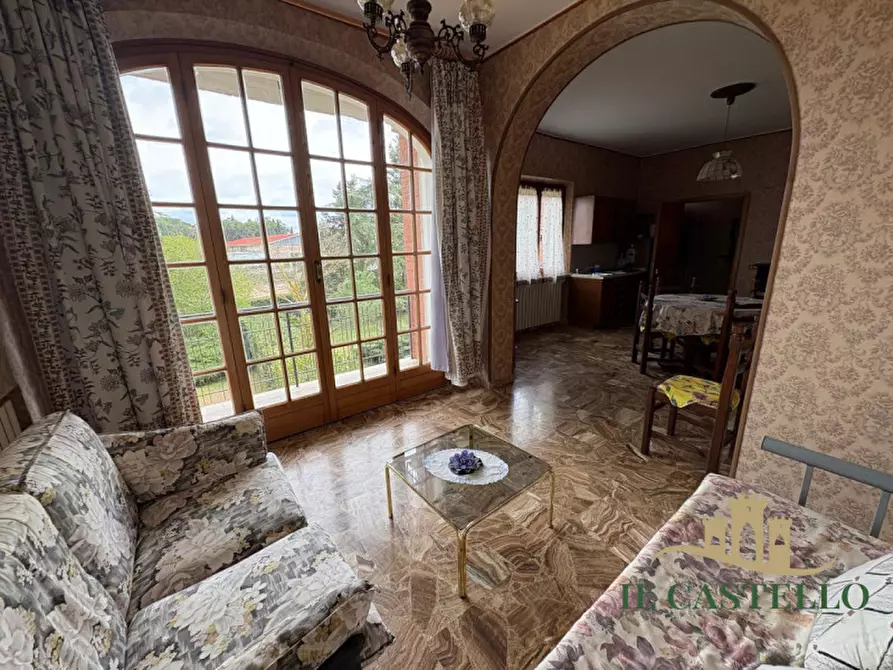 Immagine 17 di Agriturismo in vendita  a Castiglione Del Lago