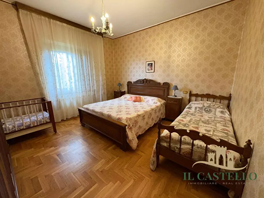 Immagine 21 di Agriturismo in vendita  a Castiglione Del Lago