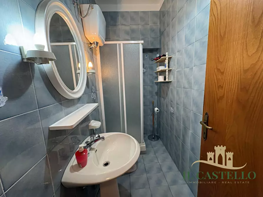Immagine 25 di Agriturismo in vendita  a Castiglione Del Lago
