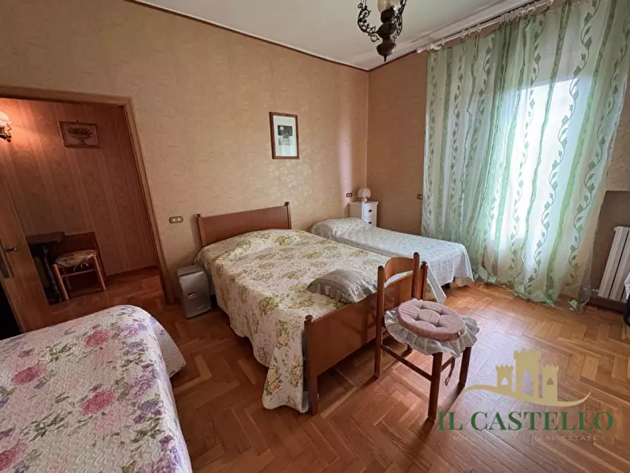 Immagine 29 di Agriturismo in vendita  a Castiglione Del Lago