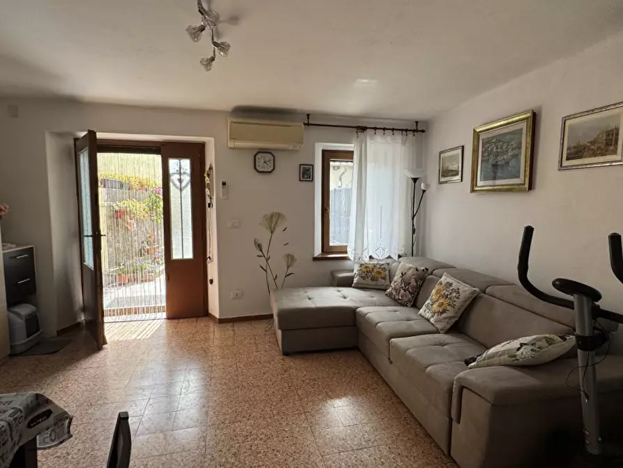 Immagine 7 di Villetta a schiera in vendita  in VIA BRAZZANO a Cormons