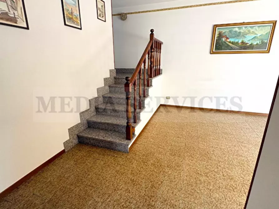 Immagine 12 di Villa in vendita  in via Giacomo Brodolini n° 7 a Casteggio