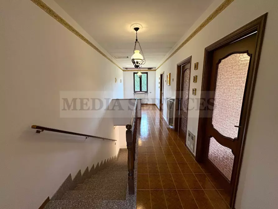 Immagine 30 di Villa in vendita  in via Giacomo Brodolini n° 7 a Casteggio