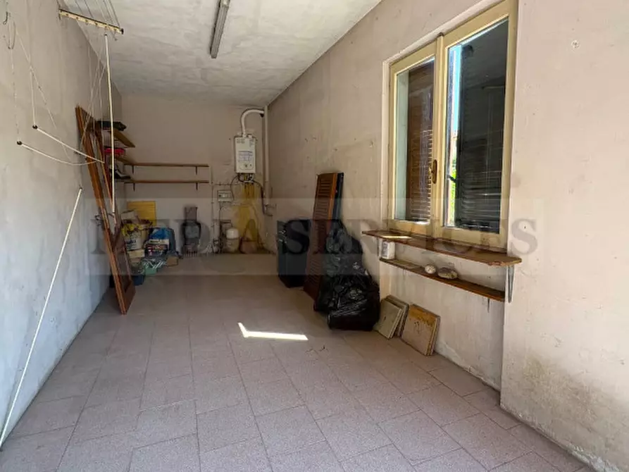 Immagine 40 di Villa in vendita  in via Giacomo Brodolini n° 7 a Casteggio