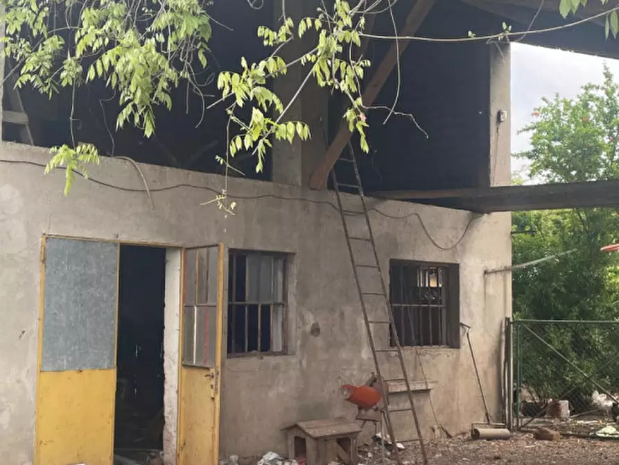 Immagine 5 di Rustico / casale in vendita  in via duca degli abruzzi 126 a Villafranca Di Verona