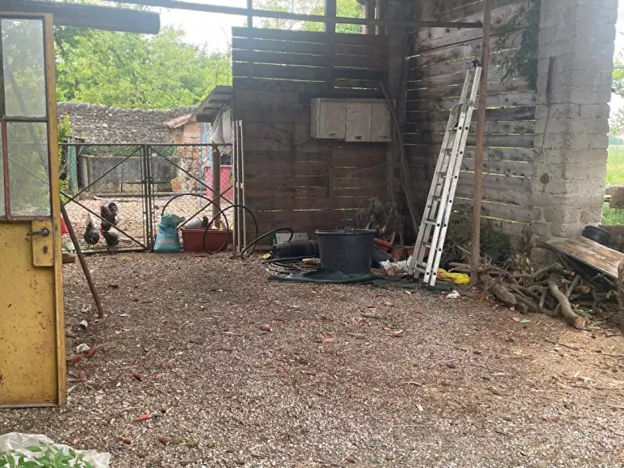 Immagine 11 di Rustico / casale in vendita  in via duca degli abruzzi 126 a Villafranca Di Verona