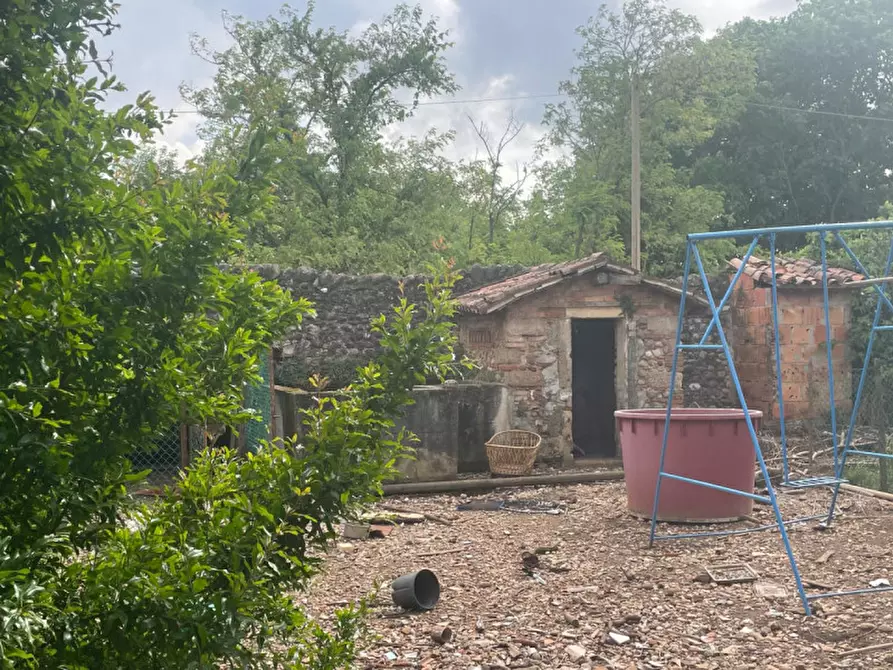 Immagine 13 di Rustico / casale in vendita  in via duca degli abruzzi 126 a Villafranca Di Verona