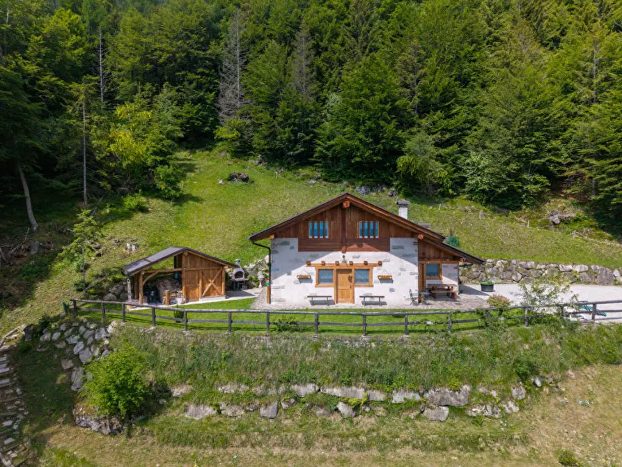 Immagine 1 di Rustico / casale in vendita  in Roncone a Sella Giudicarie