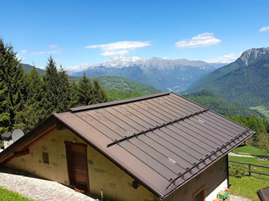 Immagine 9 di Rustico / casale in vendita  in Roncone a Sella Giudicarie