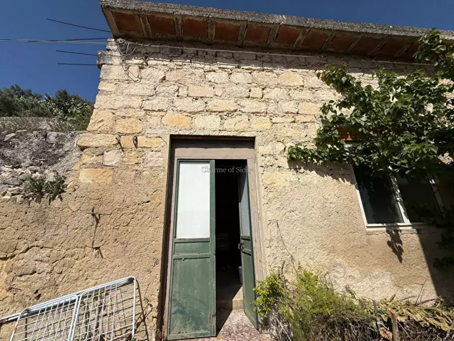 Immagine 6 di Casa indipendente in vendita  a Modica