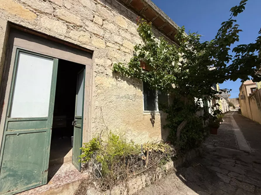 Immagine 7 di Casa indipendente in vendita  a Modica