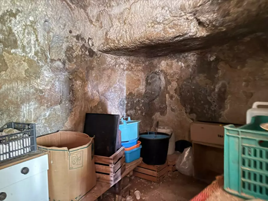 Immagine 16 di Casa indipendente in vendita  a Modica