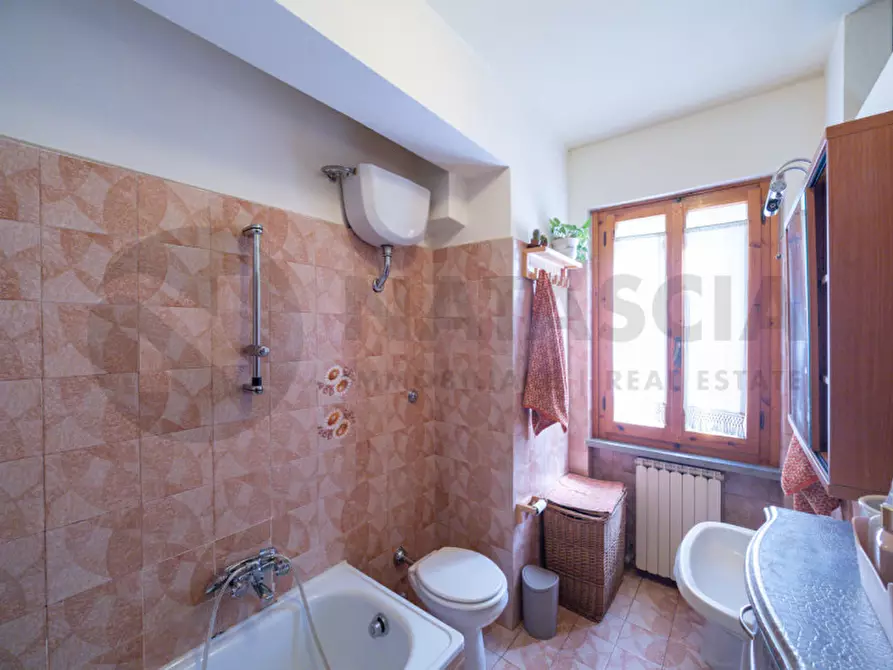Immagine 16 di Appartamento in vendita  a Londa