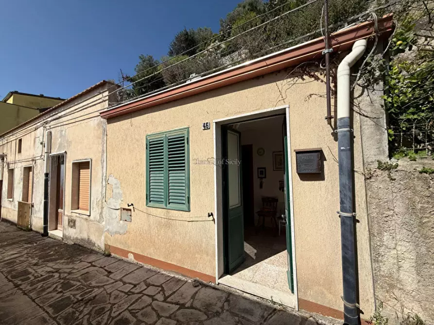 Immagine 6 di Casa indipendente in vendita  a Modica