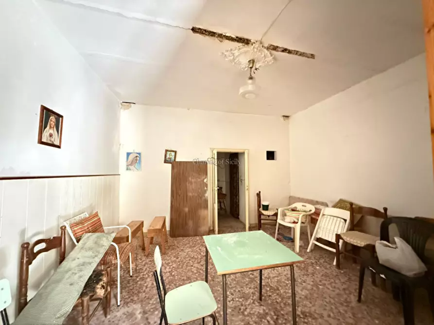 Immagine 11 di Casa indipendente in vendita  a Modica