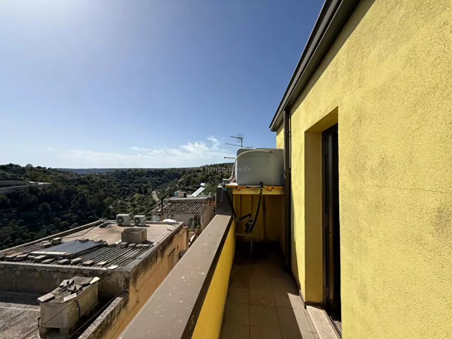 Immagine 6 di Casa indipendente in vendita  a Modica