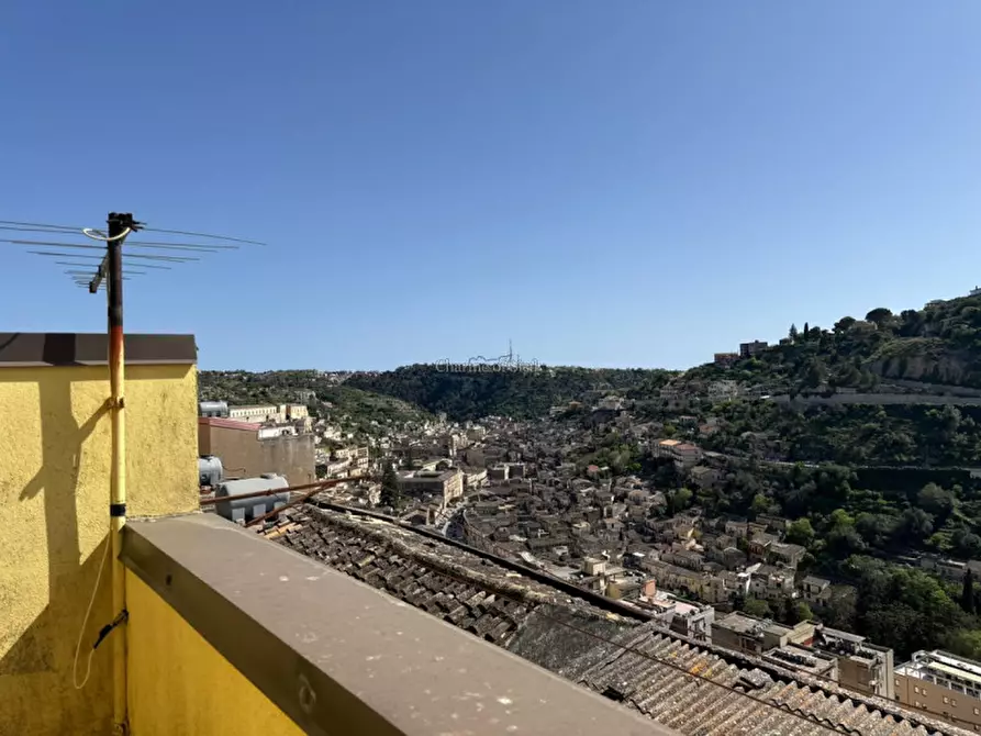 Immagine 8 di Casa indipendente in vendita  a Modica