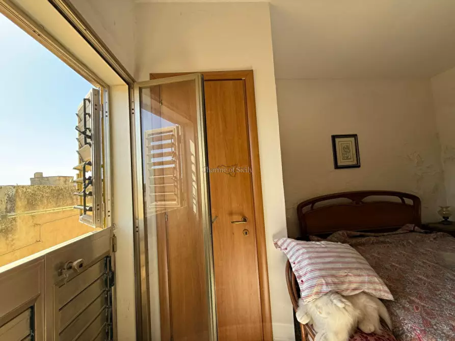 Immagine 12 di Casa indipendente in vendita  a Modica