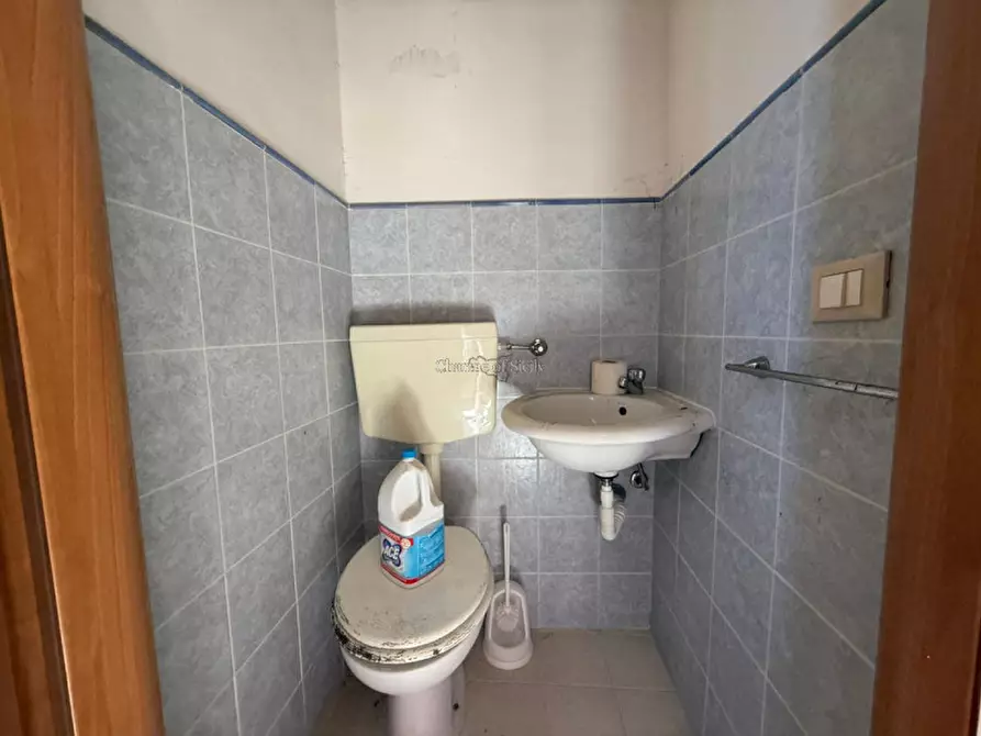 Immagine 17 di Casa indipendente in vendita  a Modica