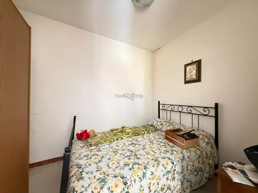 Immagine 18 di Casa indipendente in vendita  a Modica