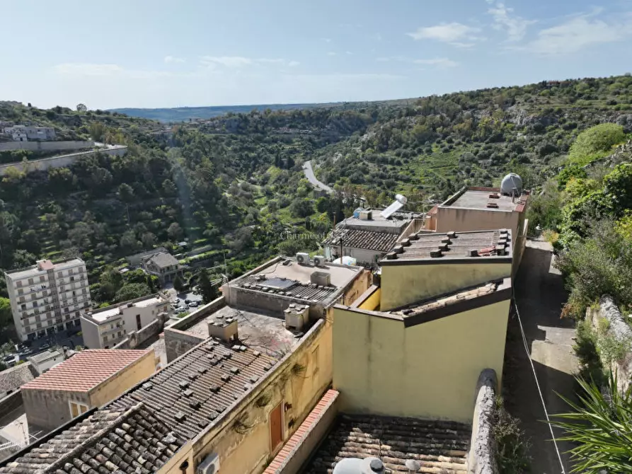 Immagine 29 di Casa indipendente in vendita  a Modica