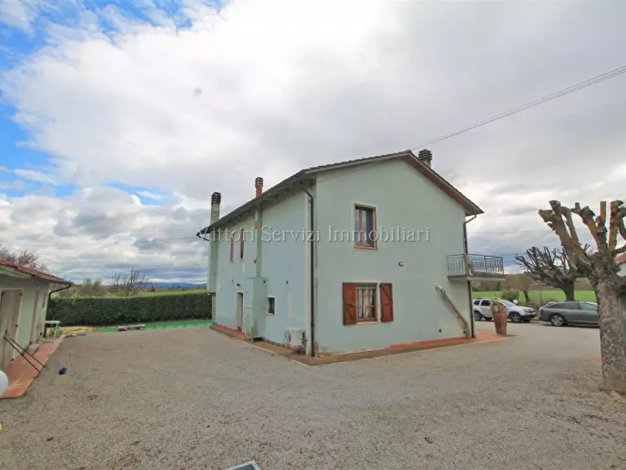 Immagine 2 di Villa in vendita  in Via dell'antica chiusina a Montepulciano