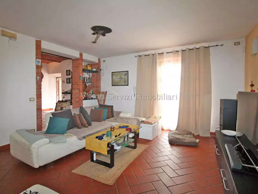 Immagine 7 di Villa in vendita  in Via dell'antica chiusina a Montepulciano