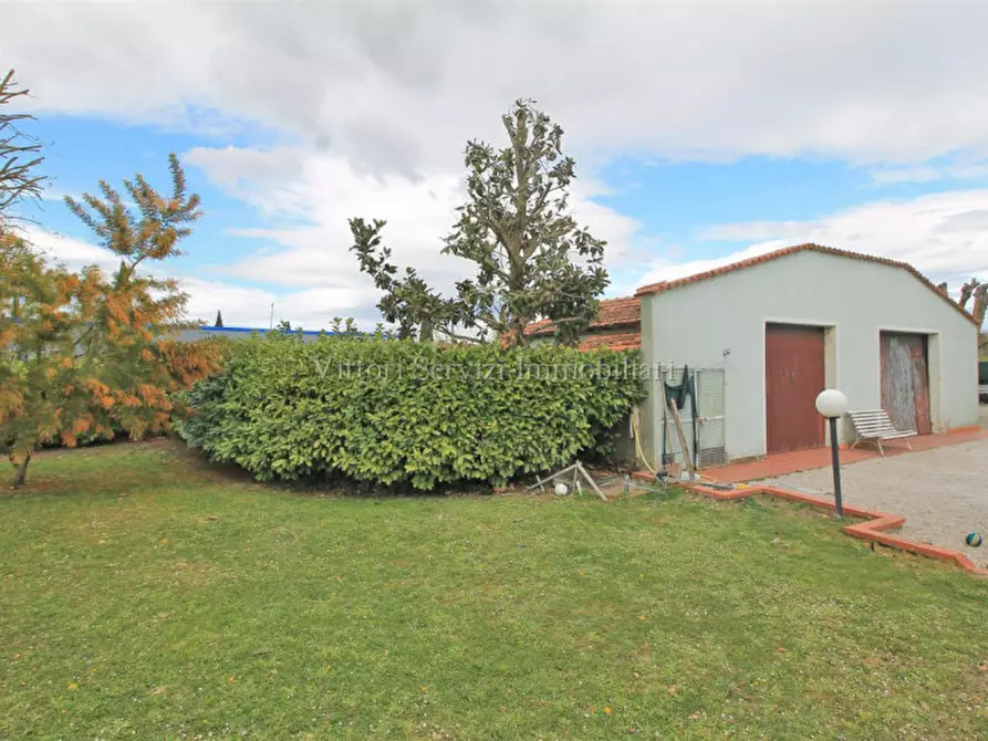 Immagine 19 di Villa in vendita  in Via dell'antica chiusina a Montepulciano