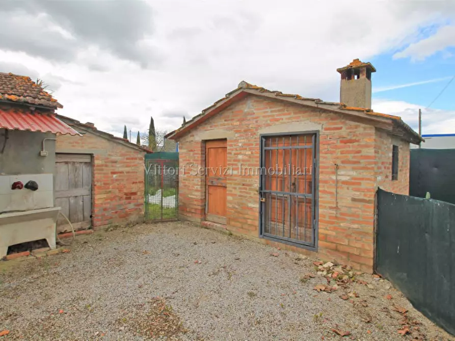Immagine 21 di Villa in vendita  in Via dell'antica chiusina a Montepulciano