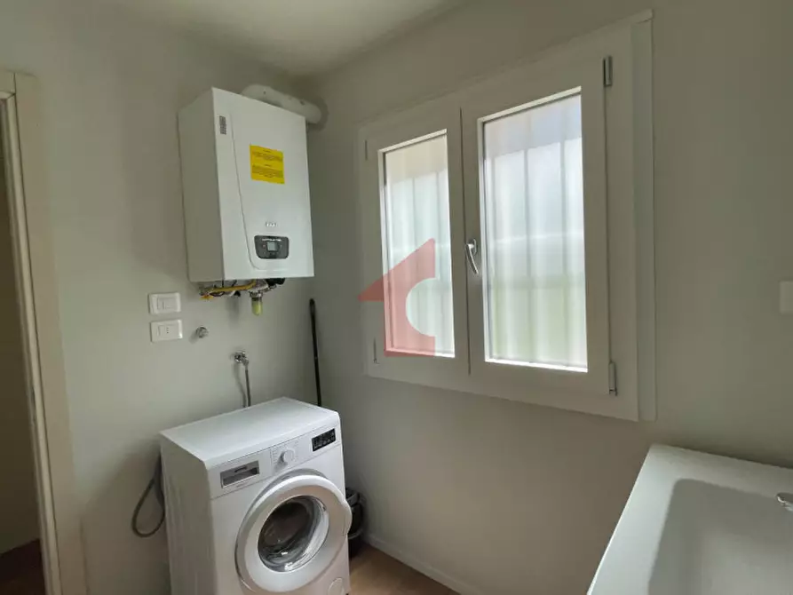 Immagine 12 di Appartamento in affitto  in Via Farini a Parma