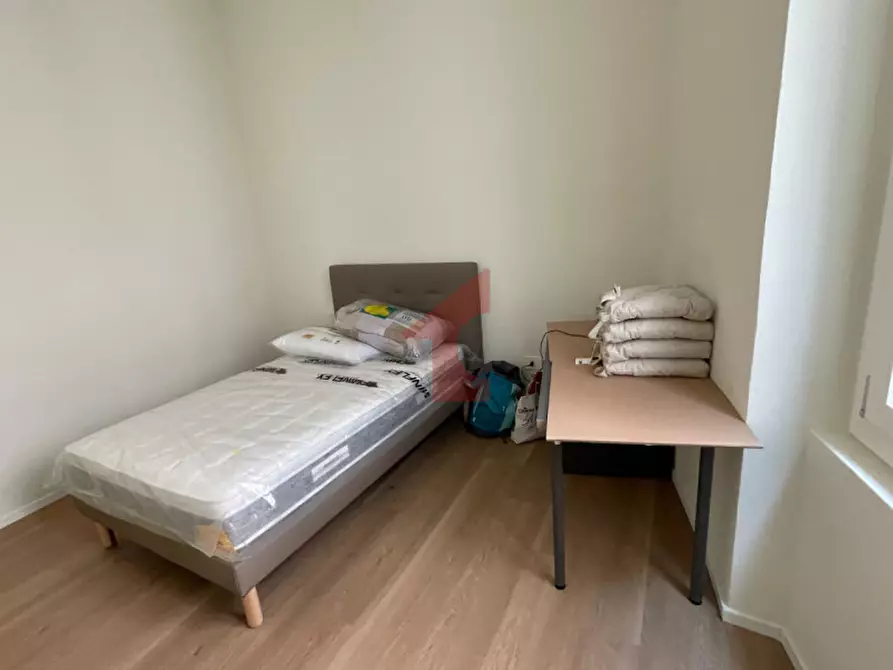 Immagine 25 di Appartamento in affitto  in Via Farini a Parma