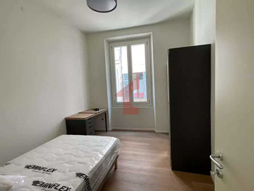 Immagine 40 di Appartamento in affitto  in Via Farini a Parma