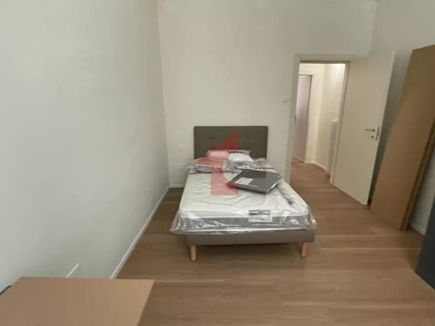 Immagine 51 di Appartamento in affitto  in Via Farini a Parma