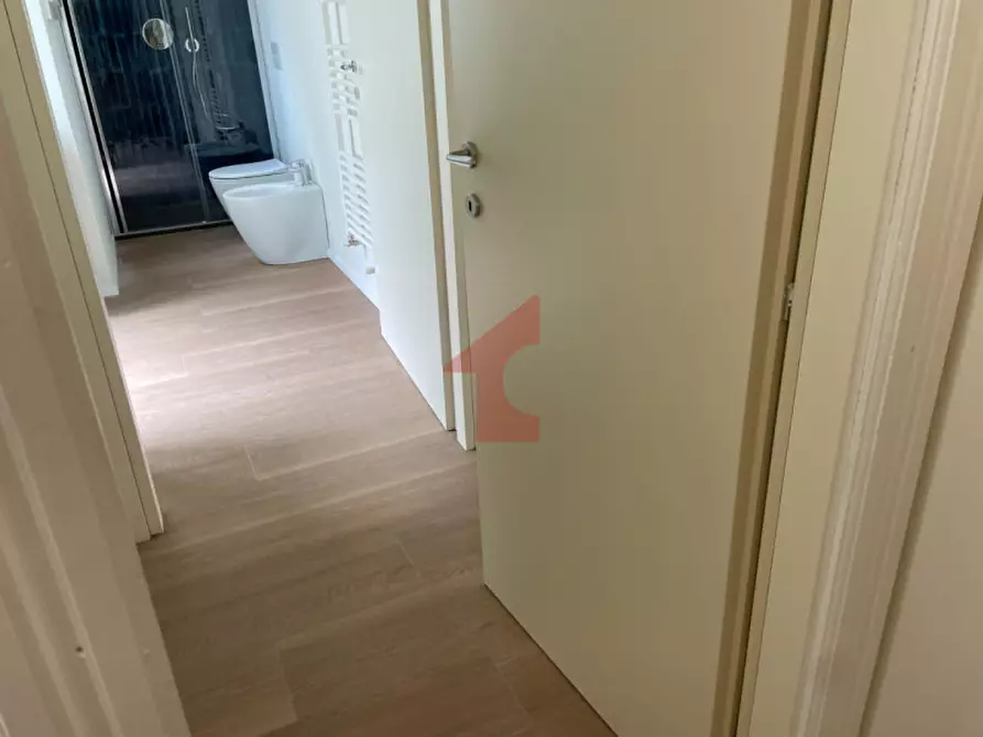 Immagine 59 di Appartamento in affitto  in Via Farini a Parma