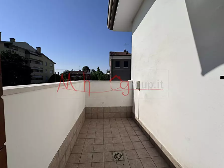 Immagine 5 di Casa indipendente in affitto  in Via Bartolomeo Colleoni a Padova