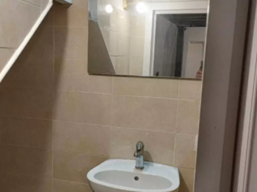 Immagine 14 di Appartamento in affitto  in Via Sant'Antonio a Capodimonte a Napoli