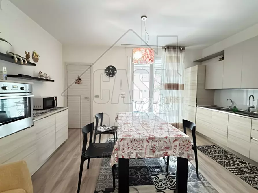 Immagine 9 di Appartamento in vendita  in Via Giacomo Puccini a Abano Terme