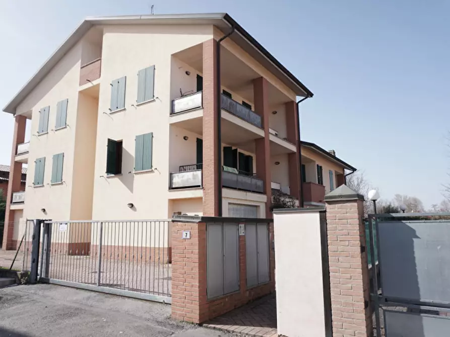 Immagine 18 di Appartamento in affitto  in Via Pietro De Lama 4 a Colorno