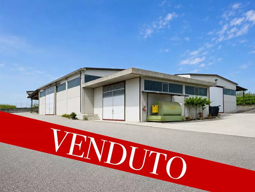 Immagine 1 di Capannone industriale in vendita  in Via Fontanelle a Castelnuovo Del Garda