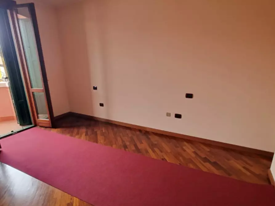 Immagine 8 di Appartamento in vendita  in via Roma a Rolo