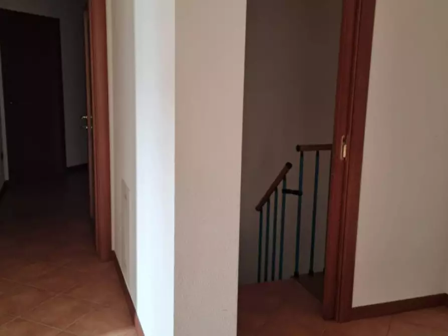 Immagine 14 di Appartamento in vendita  in via Roma a Rolo