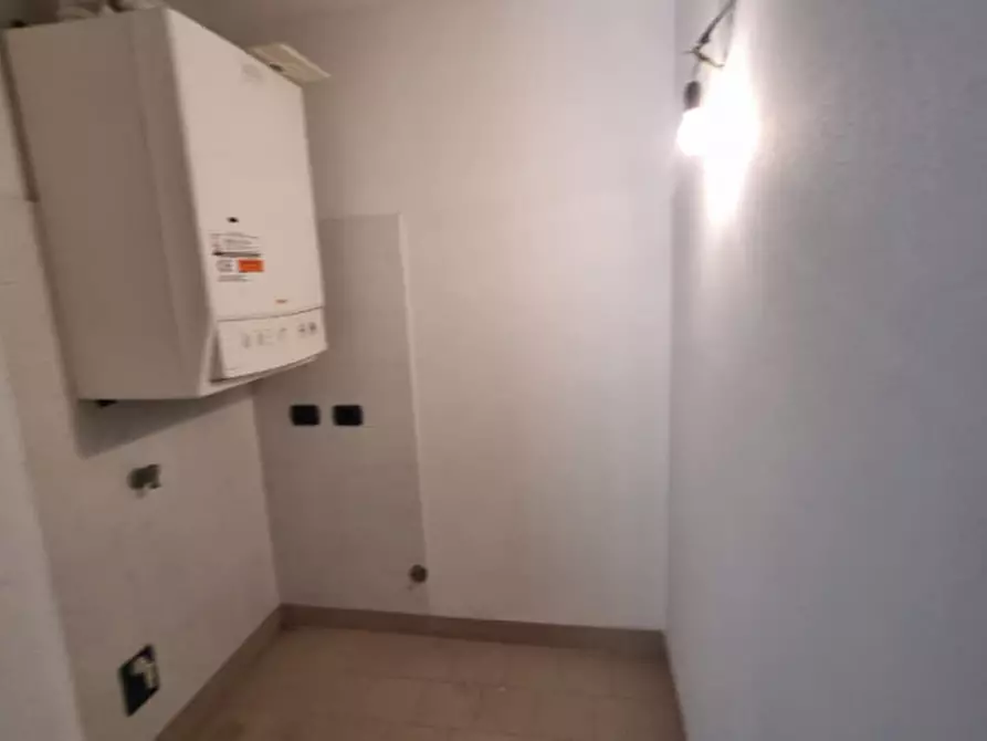 Immagine 16 di Appartamento in vendita  in via Roma a Rolo