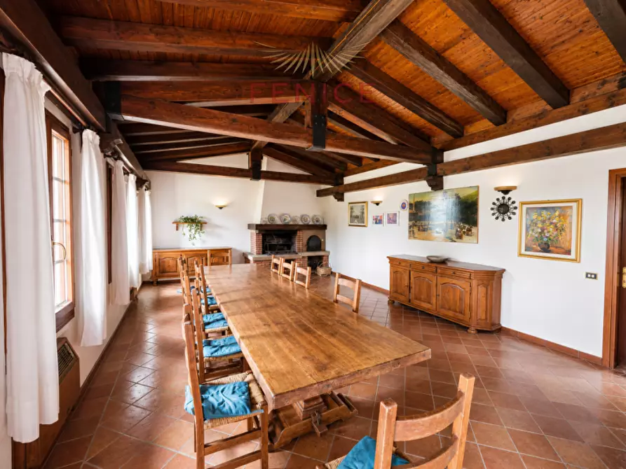 Immagine 15 di Villa in vendita  in Via Giardin a Possagno