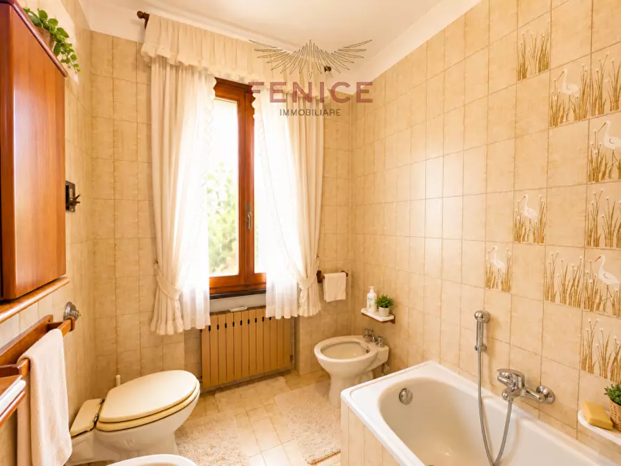 Immagine 20 di Villa in vendita  in Via Giardin a Possagno