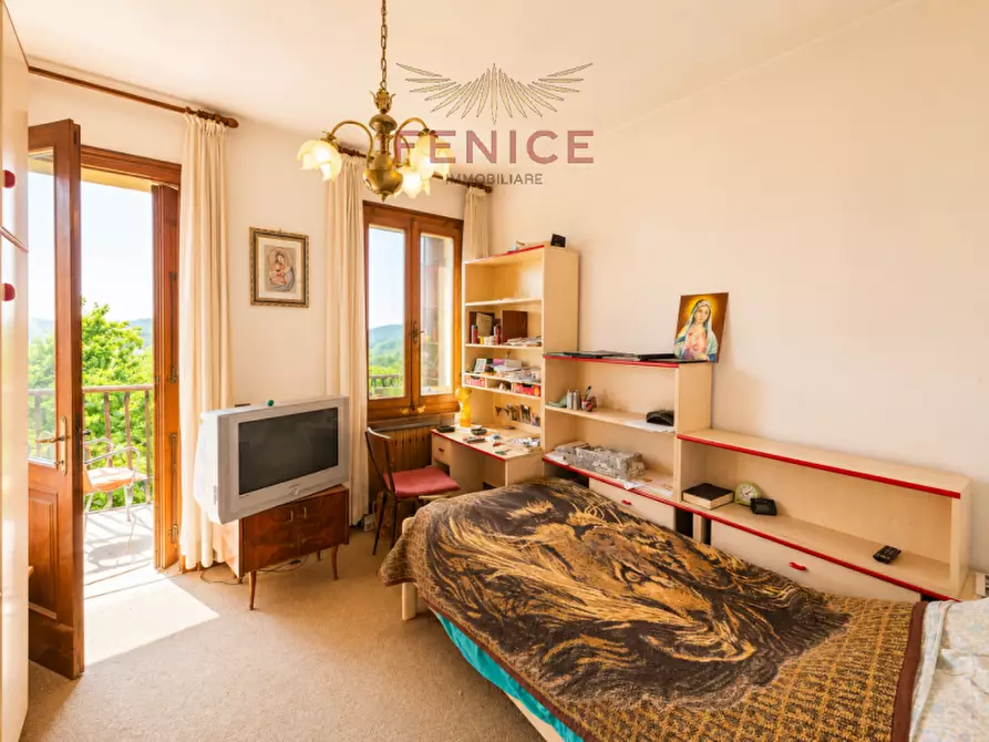 Immagine 22 di Villa in vendita  in Via Giardin a Possagno