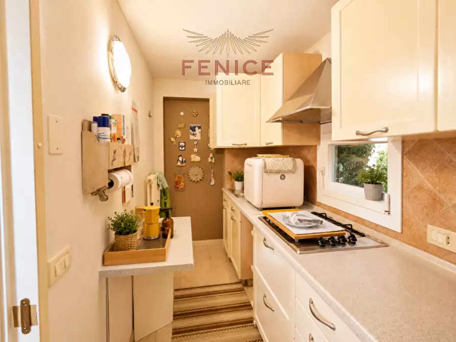 Immagine 28 di Villa in vendita  in Via Giardin a Possagno